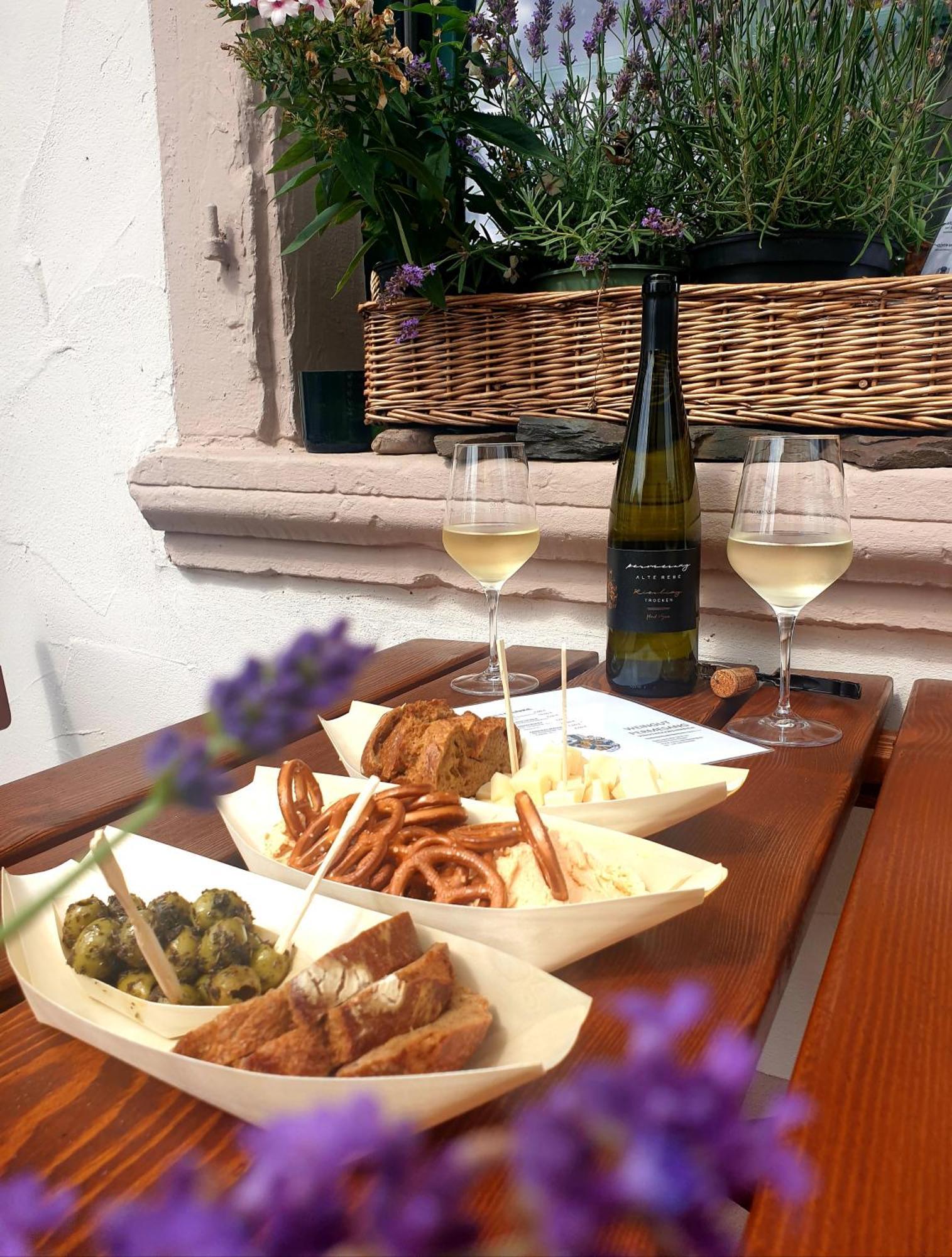 Zur Alten Rebe Ferienhaus Und Weingut Konz Dış mekan fotoğraf