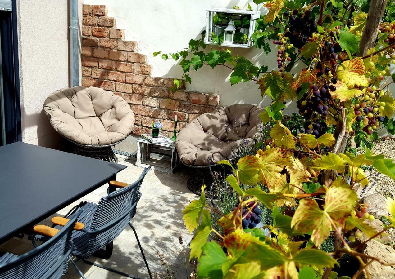Zur Alten Rebe Ferienhaus Und Weingut Konz Dış mekan fotoğraf