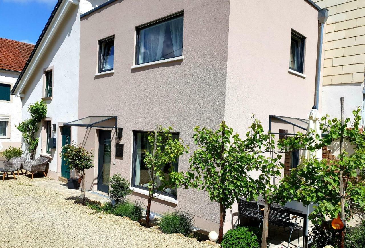 Zur Alten Rebe Ferienhaus Und Weingut Konz Dış mekan fotoğraf